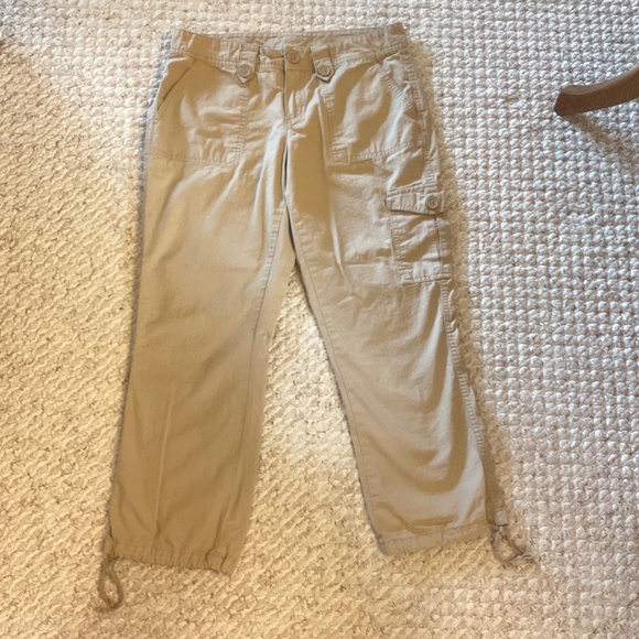 Aeropostale women’s lightweight pants - Picture 3 of 6